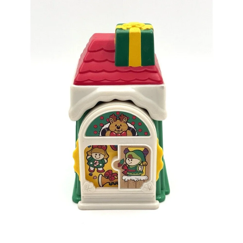 Little People 2002 Christmas Village Toy Shop‎ Store House Green Elf Santa Play